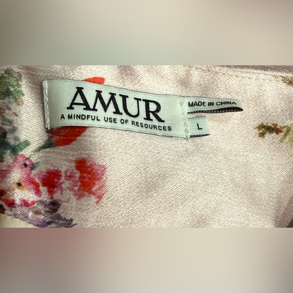 AMUR Betty Off The Shoulder Top / Baby Pink Floral Satin Blouse Size Large‎ $339 - Picture 7 of 8